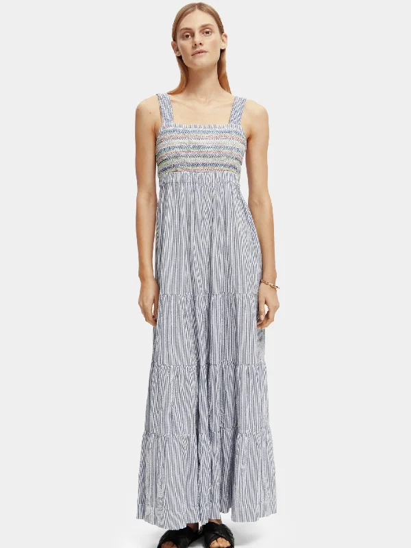 Sleeveless smocked & tiered maxi dress