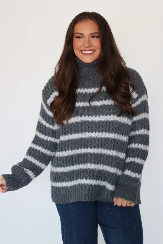 Aki Turtle Neck Sweater